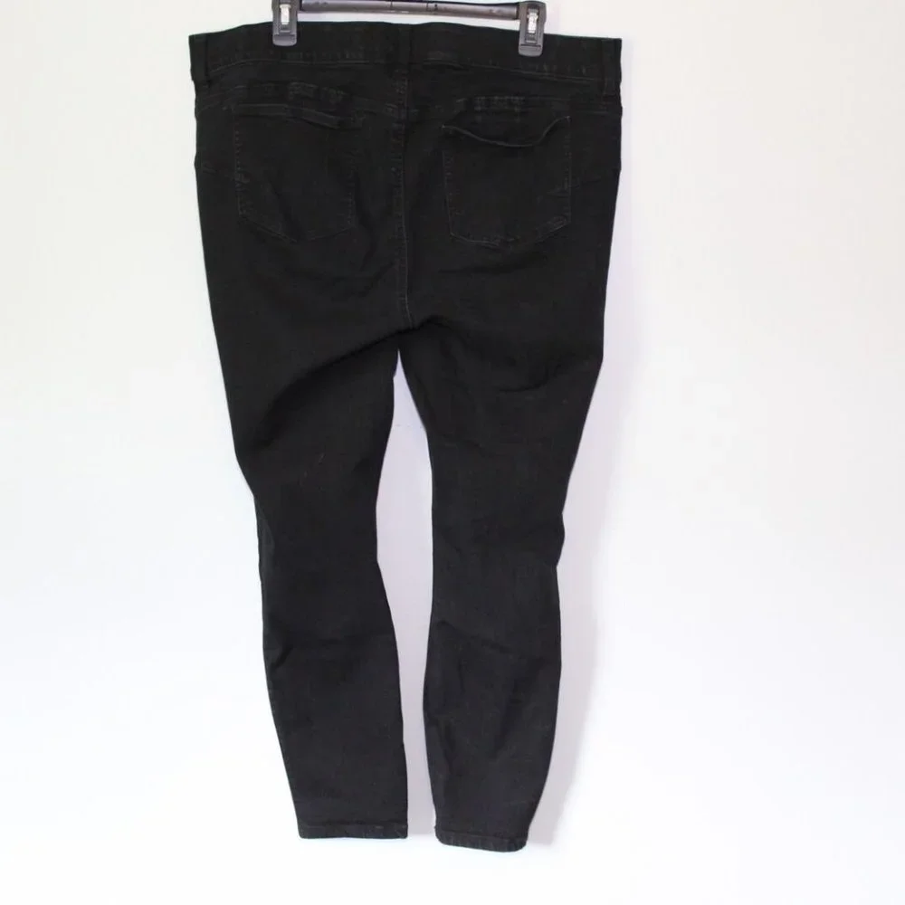 Torrid Bombshell Stretch Skinny Jeans Black Distressed Plus Size 20 Short H13228 - Picture 7 of 12